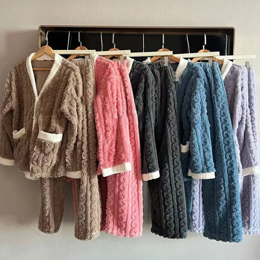 Women's Two-Piece Fall and Winter Pajamas Warm Padded Thickened Can Be Worn Outside Loose Coral Velvet Long-Sleeved Homewear Set